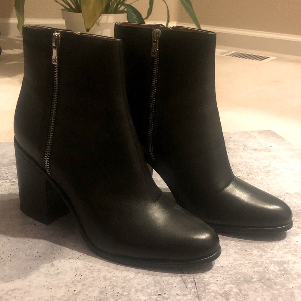 Calvin Klein Women’s Leather Booties